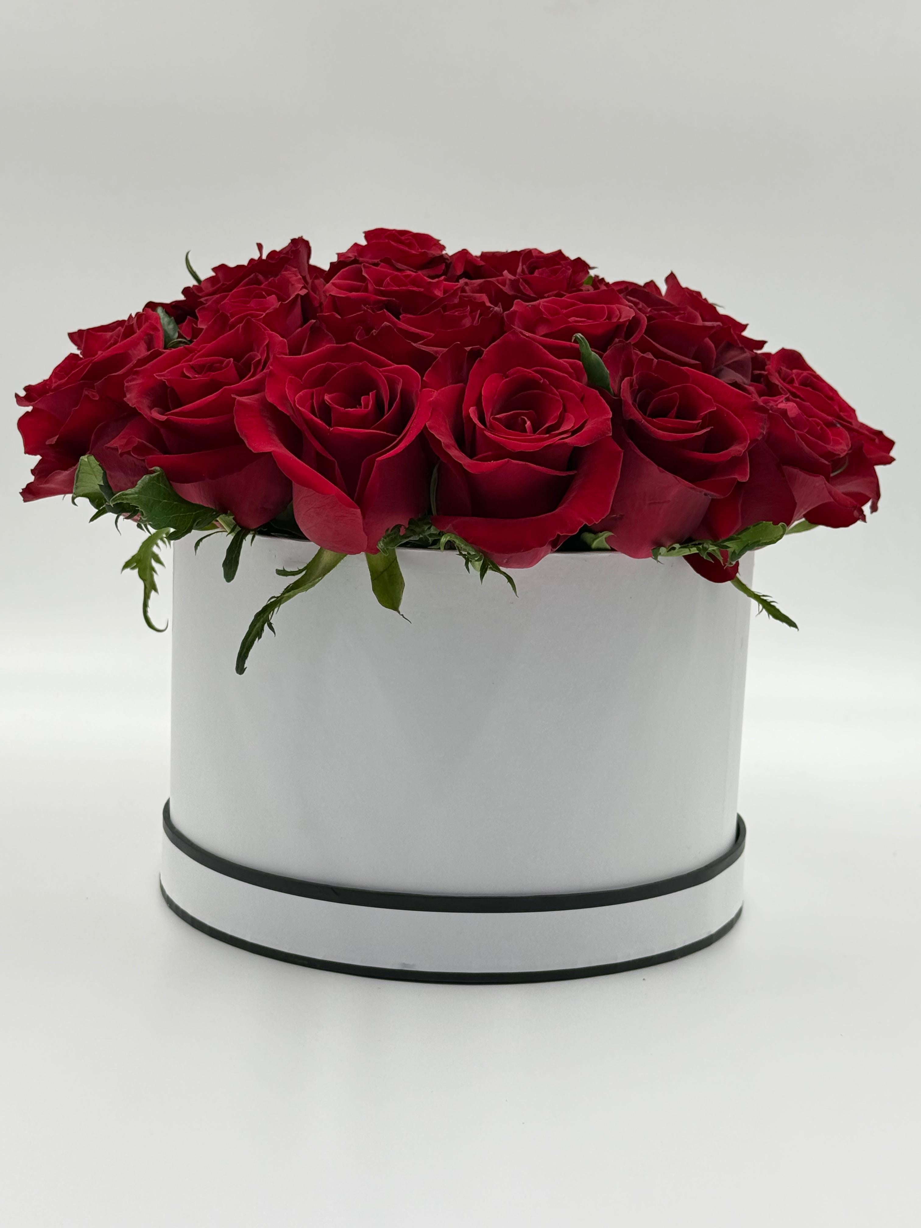 Red Elegance Flower Box