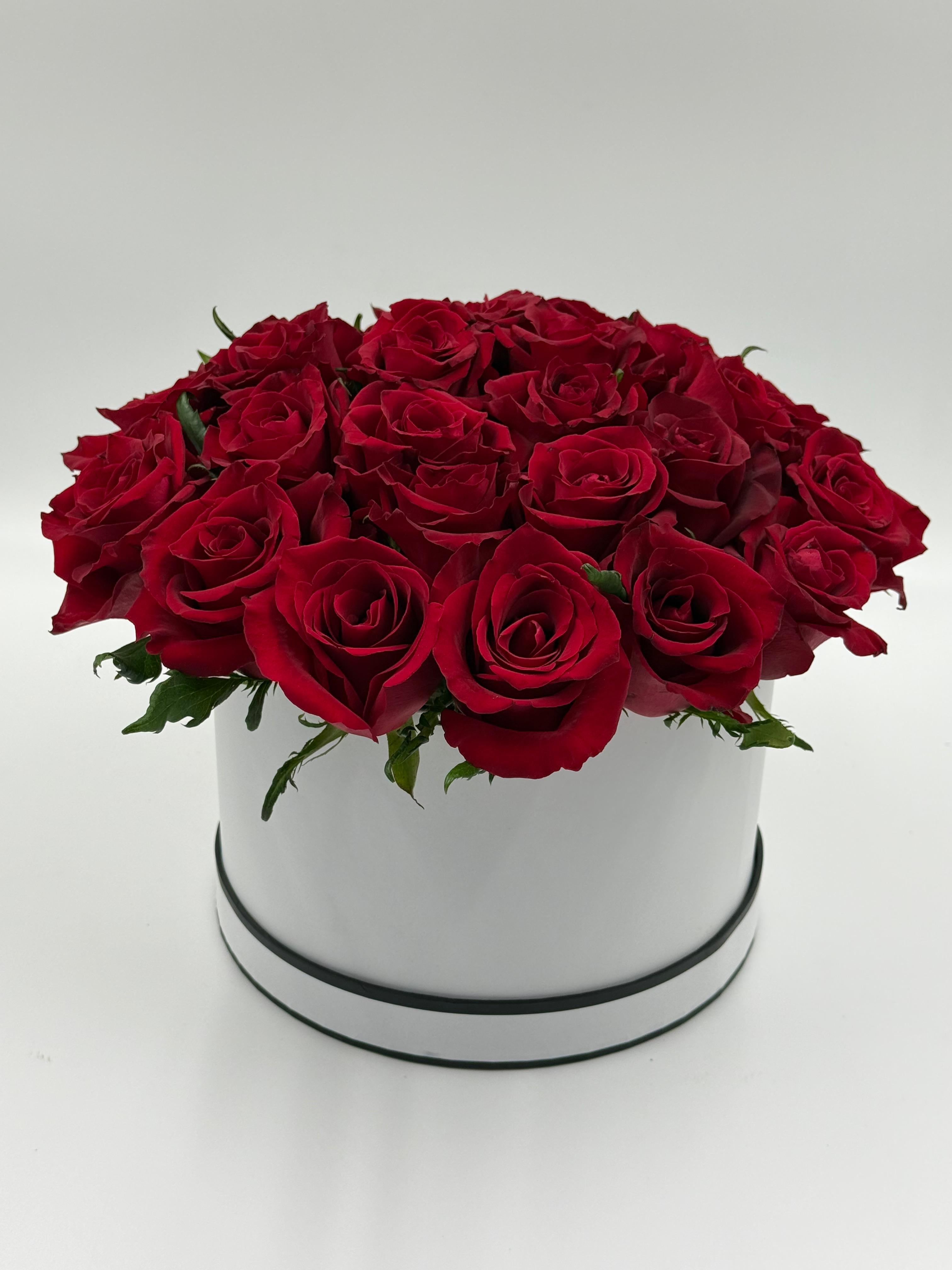 Red Elegance Flower Box